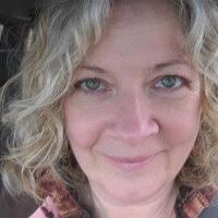 Nancy Markle's Instagram, Twitter & Facebook