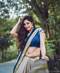 Attraction is possible only with tummy curve and navel shape. Pin By Ro Key On Navel Hot Indian Saree Blouses Designs Saree Beautiful Girl Face