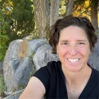 Tammy Tyler's Instagram, Twitter & Facebook