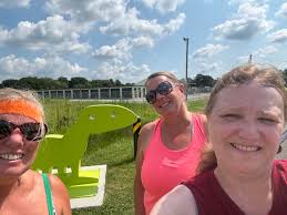 Peddlin Para's saw four trail critters today.