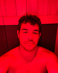 Last year's resolution was to “get hotter” and I think I accomplished that  💅🏼🤪 Can't wait for 2025 #evenhotter