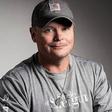 The Right Fight: How to Live a Loving Life: John Kennedy Vaughan:  9781612542959: Amazon.com: Books