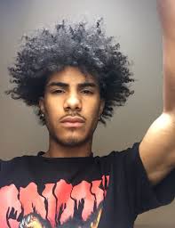 This short curly hairstyle also requires constant trimming and proper hair care. Natural Hair Funky Afro Hair Style Pinterest Keraavlon Natural Hair Men Afro Hairstyles Mens Hairstyles