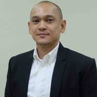 Sean Arcilla's Instagram, Twitter & Facebook