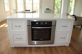 A Kitchen Remodel In Narragansett Rhode Island By Coventry Lumber A Starmark Cabinetry Dealer In Cov Beach House Kitchens Home Kitchens Before After Kitchen