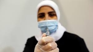 أسئلة وأجوبة بشأن الوقاية من العدوى ومكافحتها للعاملين في مجال الرعاية الصحية الذين ‏يقدمون الرعاية إلى المرضى الذين يُشتبه في إصابتهم بعدوى فيروس كورونا المستجد أو ‏الذين تأكدت إصابتهم بها. Ø§Ù„Ø¨Ø­Ø±ÙŠÙ† ØªØ³Ø¬Ù„ Ø£Ø¹Ù„Ù‰ Ø­ØµÙŠÙ„Ø© Ø¥ØµØ§Ø¨Ø§Øª Ø¨ÙÙŠØ±ÙˆØ³ ÙƒÙˆØ±ÙˆÙ†Ø§ Ù…Ù†Ø° Ø£ÙƒØªÙˆØ¨Ø± Ø§Ù„Ù…Ø§Ø¶ÙŠ Rt Arabic
