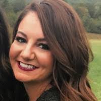 Kim Pitre's Instagram, Twitter & Facebook