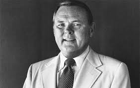 Legendary Sportscaster Keith Jackson Honored With Statue At Rose Bowl