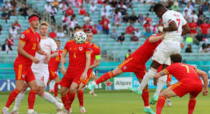 Confronta tutte le quote disponibili per le scommesse sul calcio in svizzera ti offriamo le migliori quote disponibili x, scommetti ora! Galles Svizzera 1 1 Moore Risponde Al Gol Di Embolo