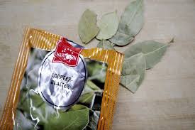 Lorbeerblatter Als Haarspulung Frag Mutti Haarspulung Haare Tipps