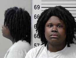 Eli Ratcliff's Instagram, Twitter & Facebook