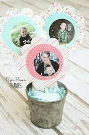 Great holiday activity that results in a beautiful piece of artwork decor for your home! Easy Crafts For Adults You Ll Love Making 50 Fun Diys For Adults