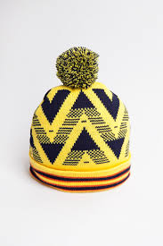 Arsenal knitted core bronx cannon turn up hat. Bruised Banana Bobble Hat Football Bobbles