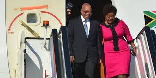 Zuma's children born out of wedlock include three he fathered with a johannesburg woman whose identity is not publicly known. Afrique Du Sud Une Cinquieme Femme Pour Jacob Zuma Le Point