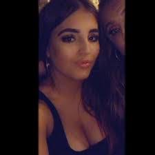 Leah Yates's Instagram, Twitter & Facebook