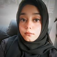 9400+ perfiles de «Abida ....»