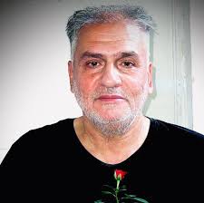 أخطأ الدكتور محمد شحرور رحمه الله في قراءة قصة موسى والعبد الصالح حين أعتبر  قتل الغلام متوافق مع شريعة موسى !. موسى، كان في طريقه إلى مدين عندما التقى  العبد الصالح ،