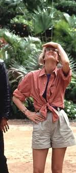 'jurassic park' actress laura dern has a miniature t. Jamie On Twitter I Like To Call These My Laura Dern In Jurassic Park Shorts