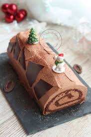 Buche De Noel Ganache Montee Au Chocolat Valrhona Facile Une Pincee De Cuisine