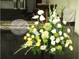 Easter Table Decoration For Church Photograph This Is The Easter Table Decorations Flower Arrangements Altar Arrangement