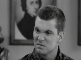 Did Sav have a nose job in later seasons?