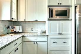 Image Result For White Shaker Cabinets Oil Rubbed Bronze Pulls Kitchen Cabinet Design White Kitchen Decor White Shaker Kitchen Cabinets