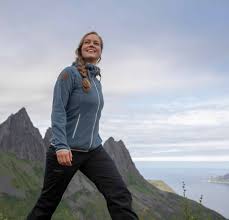 Use census records and voter lists to see where families with the hareid surname lived. Damen Fleecejacke Bergans Hareid Fleece Jacket Women Sport Freizeit Jacken Alghafgolden Com