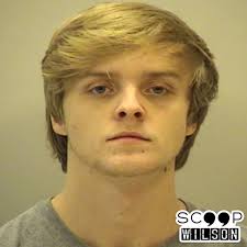 Dillion Kyler Hodge, 18, was booked into the #WilsonCoTN jail at 8:40 p.m.  Thursday night, charged with simple drug possession. #LebanonTN #MtJulietTN  #Arrest #Mugshot #ScoopTN