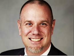 2923 Alumni News (better )