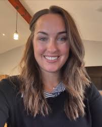 Emily Low (@mrs_em_low) • Instagram photos and videos