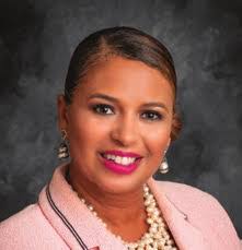 Bernice Holley's Instagram, Twitter & Facebook