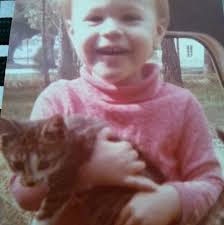 I'm out of town thuggin wit my round 😝.