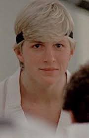 Eres un estupido johnny (johnny lawrence y tn larusso)