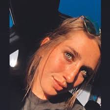 Lindsey Nurmi (@LindseyNurmi)