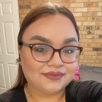 Irene Urrutia's Instagram, Twitter & Facebook