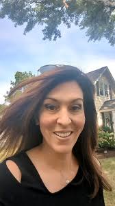 Nicole Tietjen's Instagram, Twitter & Facebook