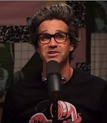 The Four Hand Massage Incident: A Sunday Storytime