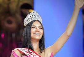 In an instagram live video, rabiya cried as she asked. Gazini Ganados Thanks Palestinian Father For Success As New Binibining Pilipinas Universe Philstar Com
