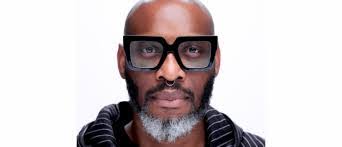 Melanie George's Instagram, Twitter & Facebook