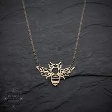 Bee Necklace Origami Gold Bee Necklace Geometric Bee Necklace Origami Animal Necklace Honey Bee Pendant Bug Necklace Insect Jewelry Jewelry Bee Necklace