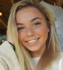 View famous persons named Katie