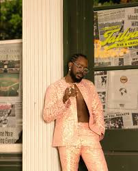 Official video for promise performed by adekunle gold & simi. Adekunle Gold Is A Sweet Boy In Striking New Photos 1