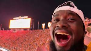 Neyland breaks decibel record at 128.5db