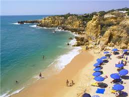 Template:geobox praia do castelo is a beach1 close to the village resort of sesmarias which is within the municipality of albufeira, in the algarve. Os 9 Melhores Sitios Para Visitar Em Praias