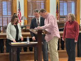 Congratulations to Monroe Area High School Valedictorian Caylie Bennett and  Salutatorian Rowan Bell! Join us as we honor these top graduates and their  fellow Hurricanes at tonight's graduation ceremony beginning at 8