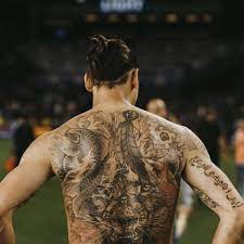 The manchester united start is known for his signature ink, but has revealed an impressive finished piece on social media. Zlatan Ibrahimovic Wiki 2021 Girlfriend Salary Tattoo Cars Houses And Net Worth