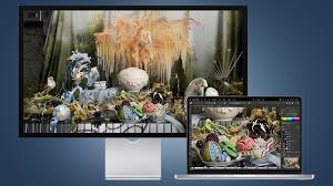 Ein 27 5k retina display (68,29 cm diagonale) mit einer großartigen kamera, mikrofonen und sechs lautsprechern. Hmzth4yxy5gbxm