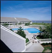 Feel the comforts of home, wherever you go. The 8 Best Hotels On Ohio S Lake Erie Shore Bay Lodge Maumee Bay Ohio State Parks