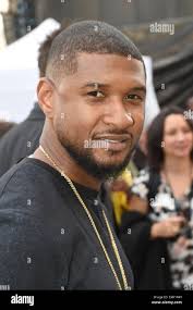 Usher singer 2015 hi-res stock photography and images
