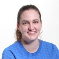 Kat Davis's Instagram, Twitter & Facebook